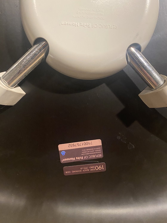 Image 1 of Fritz Hansen Schmetterlings-Barhocker