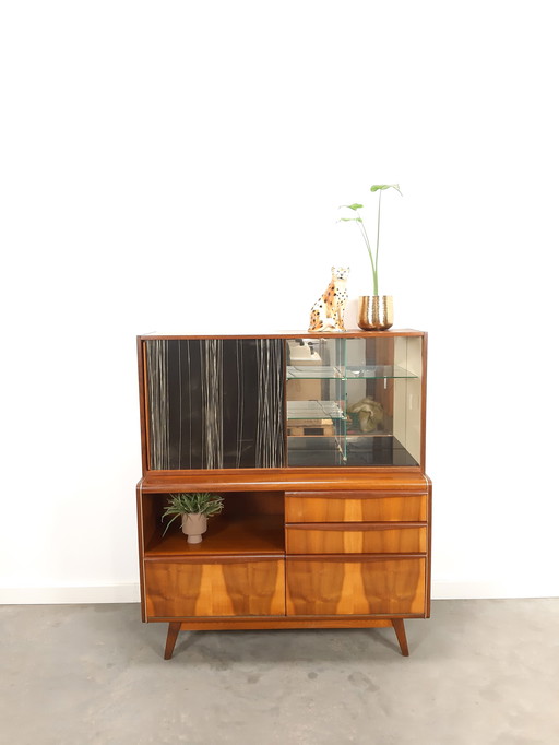 Jitona Schrank im Vintage-Design