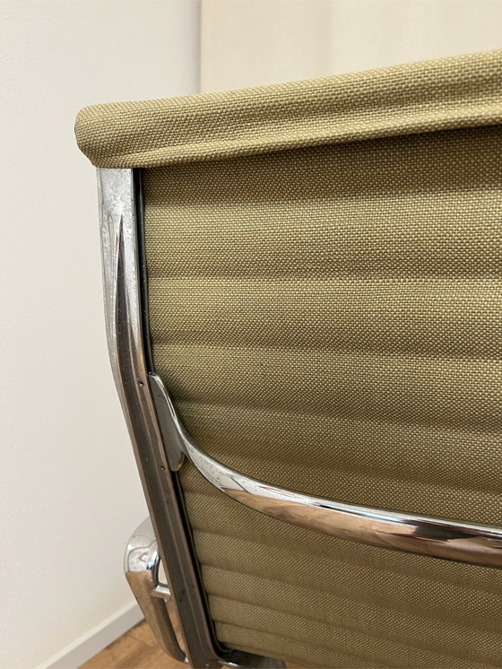 Image 1 of Herman Miller Eames Lounge Chair