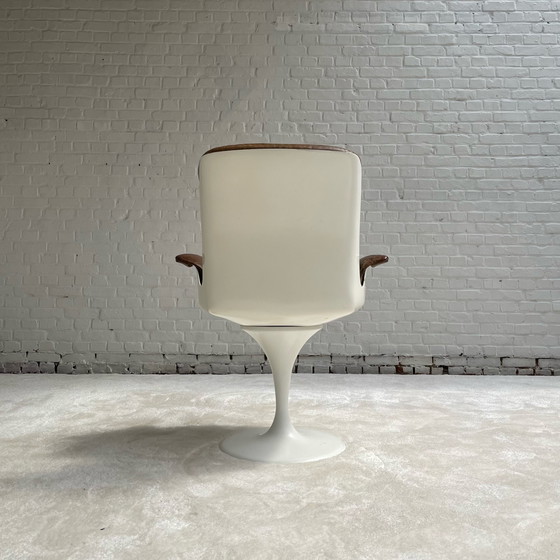 Image 1 of Space-Age-Essgeschirr