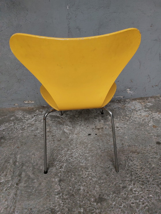 Image 1 of 3x Arne Jacobsen Stühle für Fritz Hansen