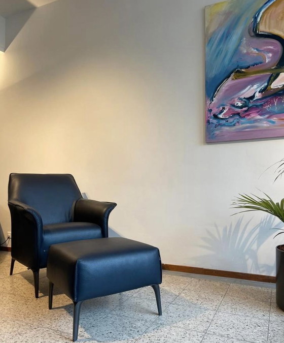 Image 1 of Leolux Mayuro Sessel + Fußhocker