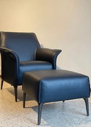 Leolux Mayuro Sessel + Fußhocker