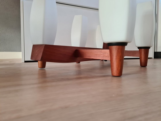 Image 1 of Midcentury Milchglas Hängelampe der 1950er/60er Jahre