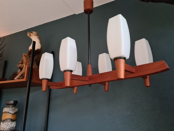 Image 1 of Midcentury Milchglas Hängelampe der 1950er/60er Jahre