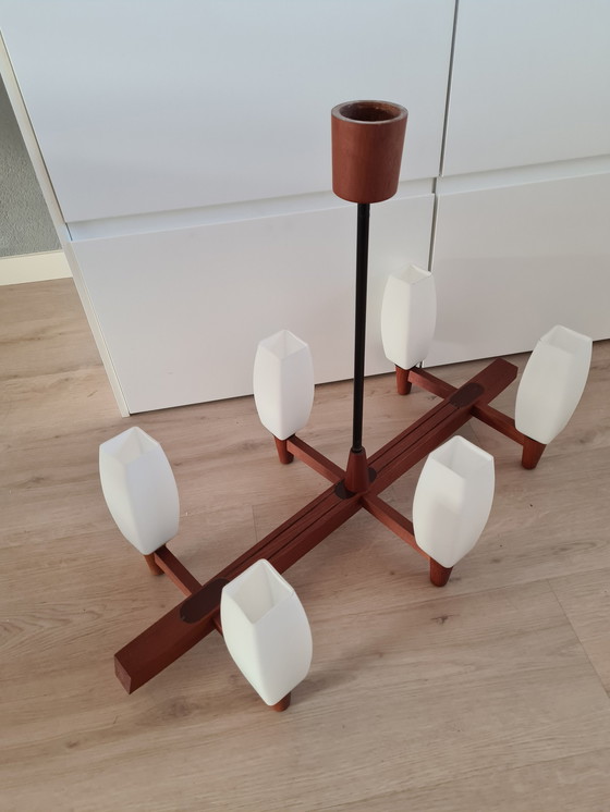 Image 1 of Midcentury Milchglas Hängelampe der 1950er/60er Jahre