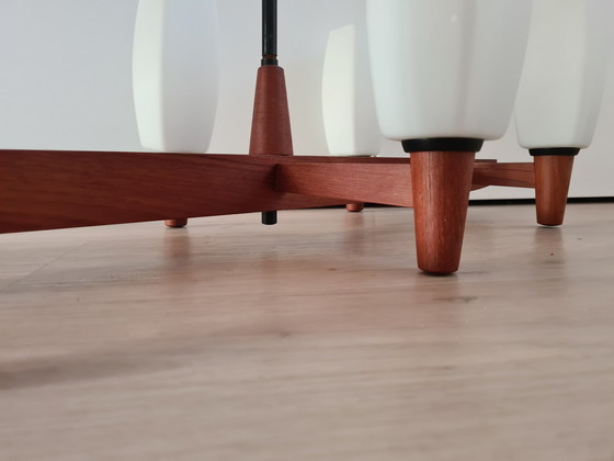 Image 1 of Midcentury Milchglas Hängelampe der 1950er/60er Jahre