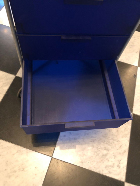 Image 1 of Kartell Kommode von Antonio Citterio