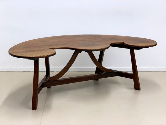 Image 1 of Norditalienischer Couchtisch aus Walnussholz