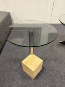 Metaform HK2 Beistelltisch aus Glas