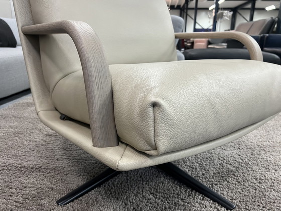 Image 1 of Leolux Kudo Drehsessel Off-White Leder