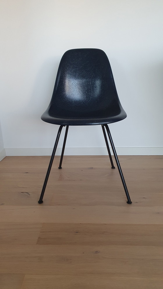 Image 1 of Vitra Eames Fiberglass Chair DSX-Dark