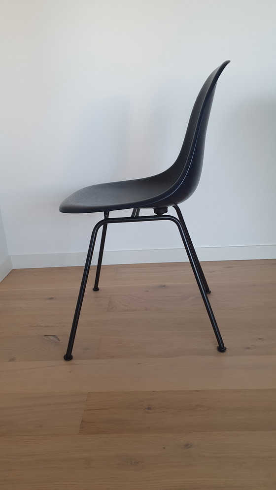 Image 1 of Vitra Eames Fiberglass Chair DSX-Dark
