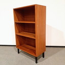 FM-Retro-Bücherregal