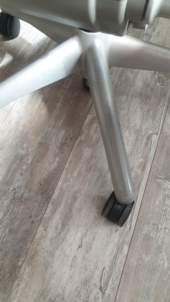 Image 1 of Herman Miller Aeron B Vollausstattung Carbon