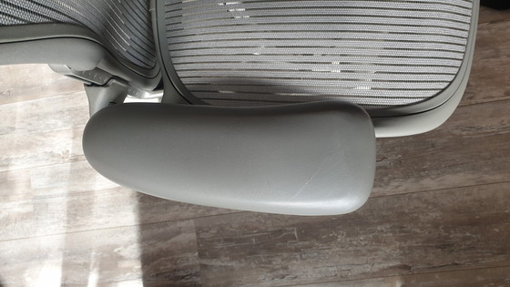 Image 1 of Herman Miller Aeron B Vollausstattung Carbon