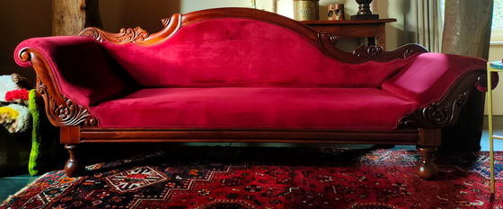 Image 1 of Klassische Chaisselongue aus Barock -Samt