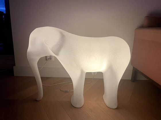 Image 1 of Gispen Richard Hutten Low Res Elefantenlicht