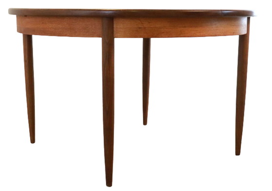 Image 1 of G-Plan Esstisch rund ausziehbar vintage 'Breadsell'