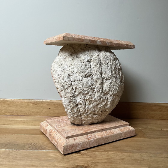 Image 1 of Sockelsäule aus Mactan-Schale