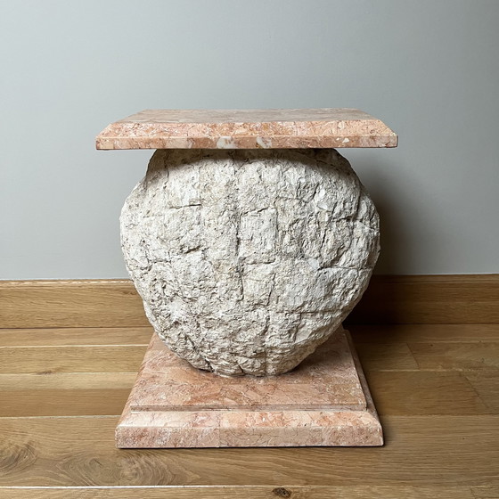 Image 1 of Sockelsäule aus Mactan-Schale