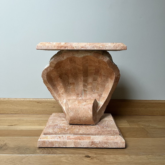 Image 1 of Sockelsäule aus Mactan-Schale