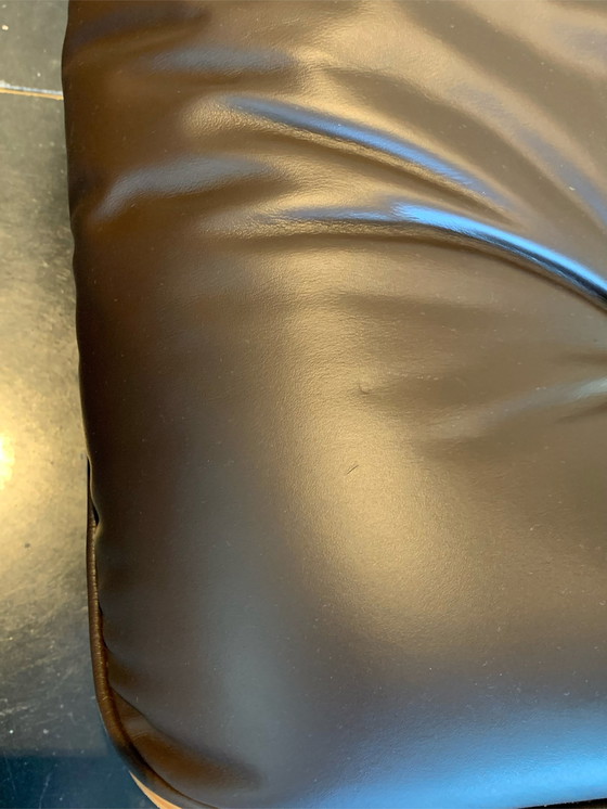 Image 1 of Herman Miller Eames Lounge Chair + Fußhocker