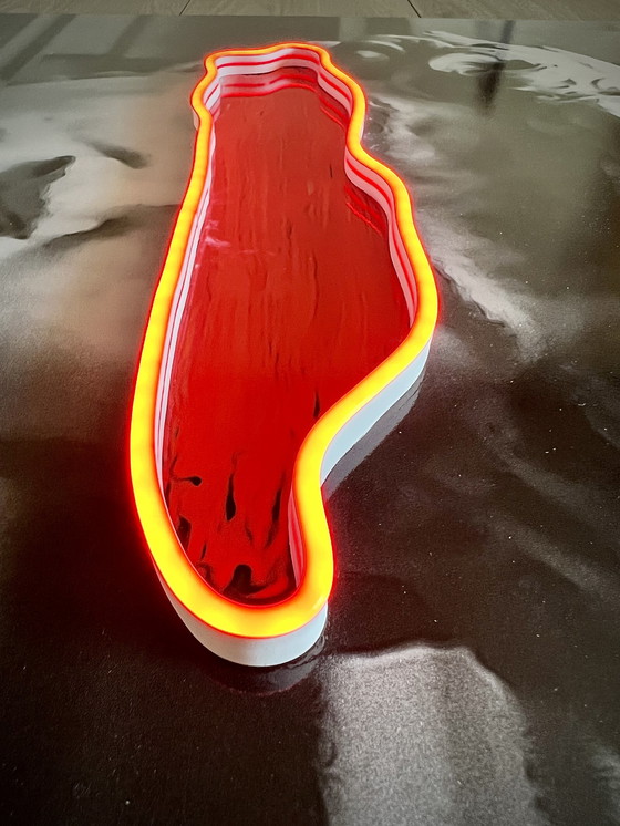 Image 1 of LEDMansion David Rot Band LED- Kunst