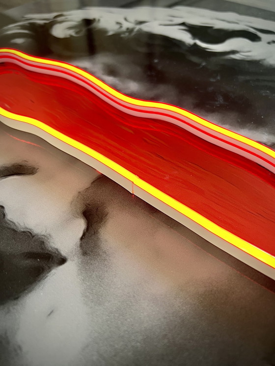 Image 1 of LEDMansion David Rot Band LED- Kunst