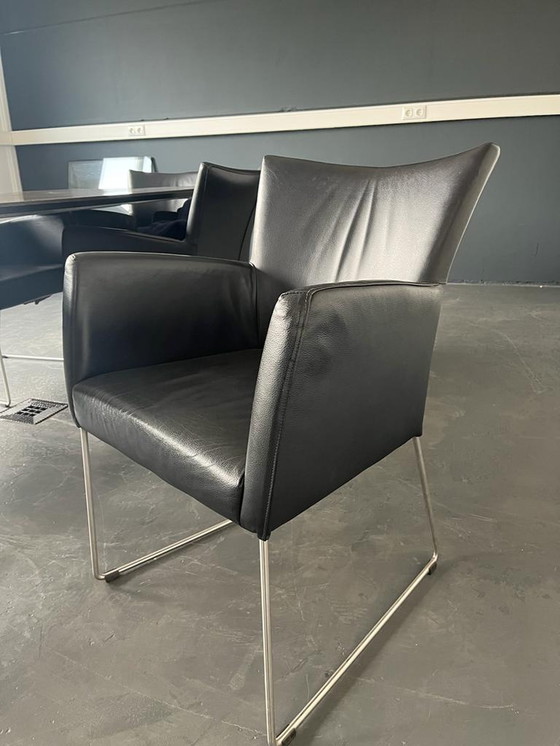 Image 1 of Esstisch mit Edelstahlbeinen und 6x Stühlen aus schwarzem Leder