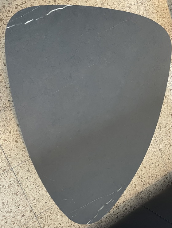 Image 1 of Leolux Liliom Couchtisch