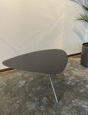 Leolux Liliom Couchtisch