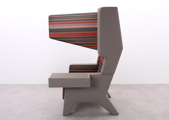 Image 1 of Proof Earchair