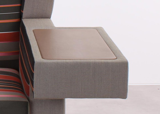 Image 1 of Proof Earchair