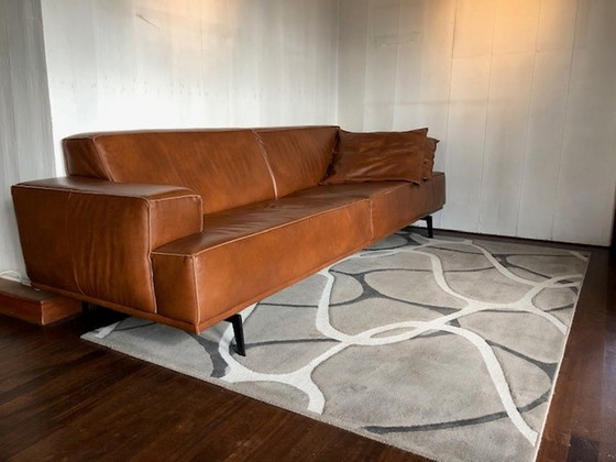 Image 1 of Enzo Luca Bank