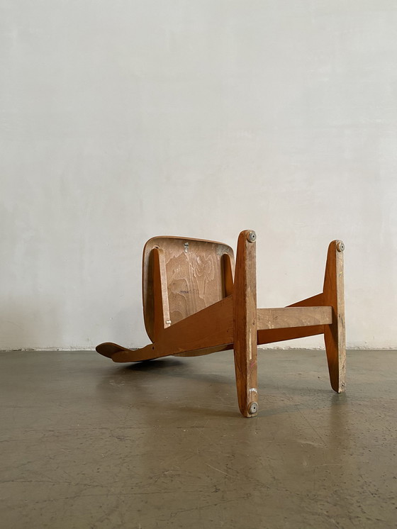 Image 1 of Casala Kinderschreibtisch aus Holz mit passendem Stuhl, Deutschland