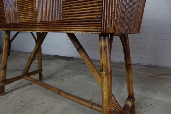 Image 1 of Vintage Bar aus Rattan mit 2 Stühlen