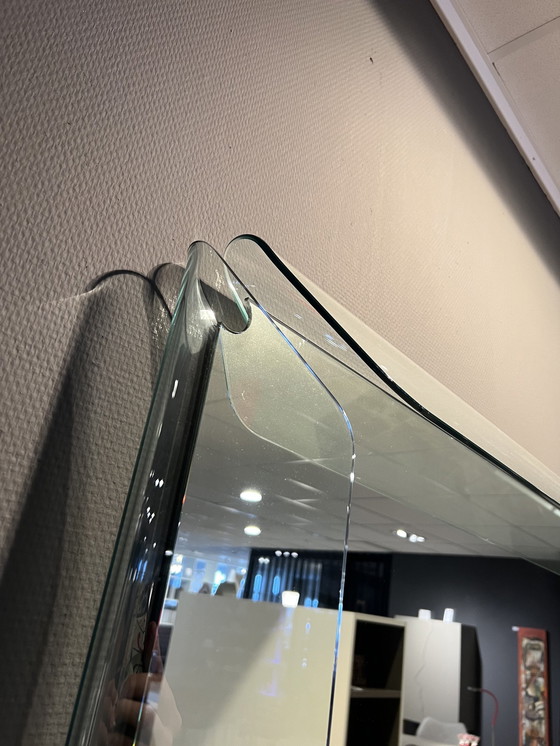 Image 1 of Platz der Fiam-Spiegel-Galerie