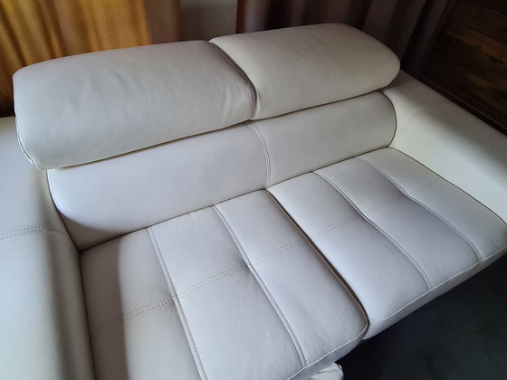 Image 1 of Montel 2,5-Sitzer-Sofa, weißes Leder