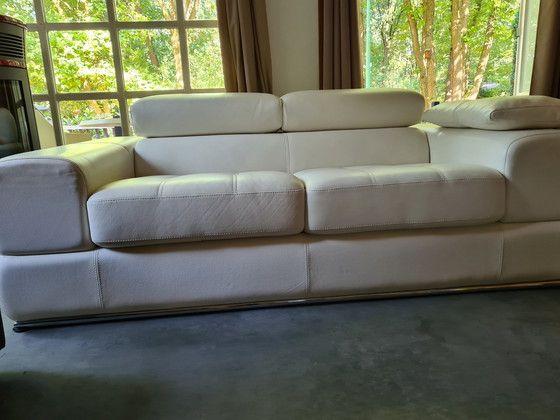 Image 1 of Montel 2,5-Sitzer-Sofa, weißes Leder