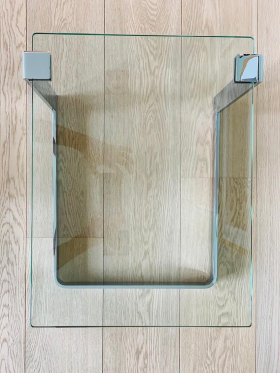 Image 1 of Beistelltisch mit verchromter Basis und Glasplatte