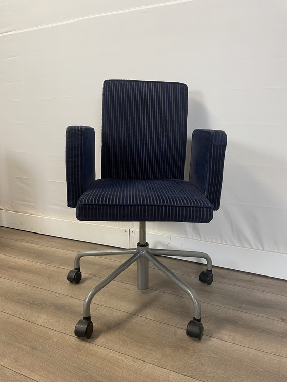 Image 1 of Bulo Pub & Club Konferenzstuhl