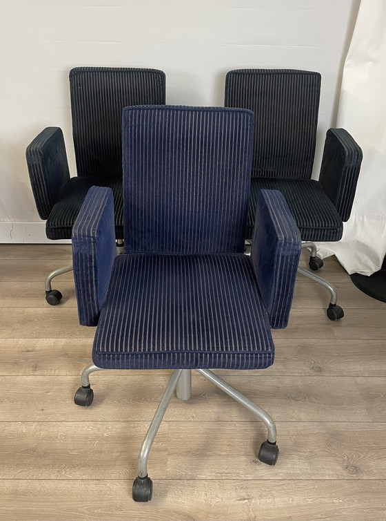 Image 1 of Bulo Pub & Club Konferenzstuhl