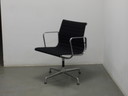Vitra Eames EA108