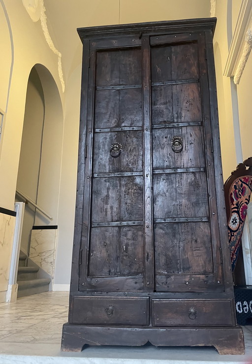 Vintage maurischer Schrank