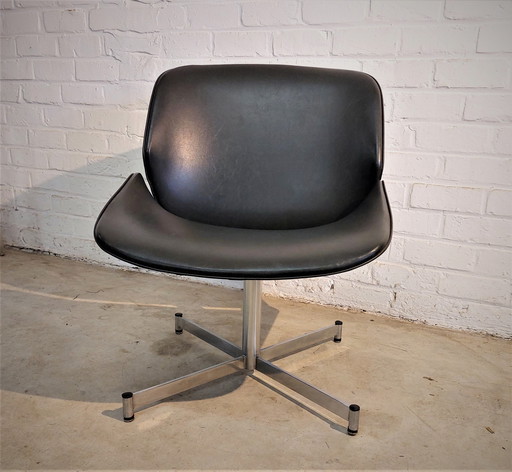 Artifort Exquis Loungesessel von Geoffrey Hartcourt