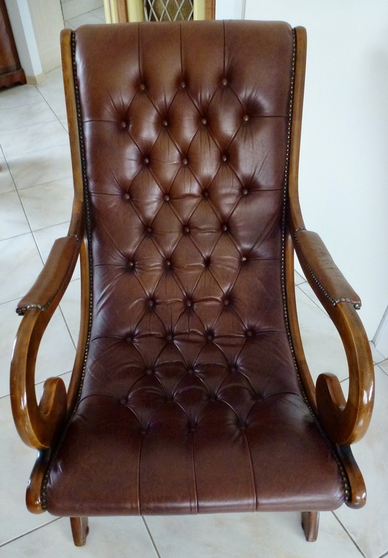 Image 1 of Chesterfield Sessel, Modell Victoria.