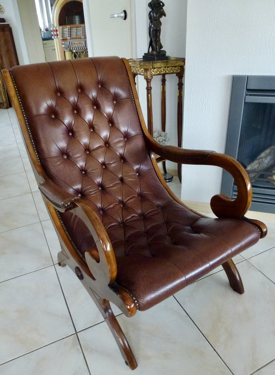 Image 1 of Chesterfield Sessel, Modell Victoria.