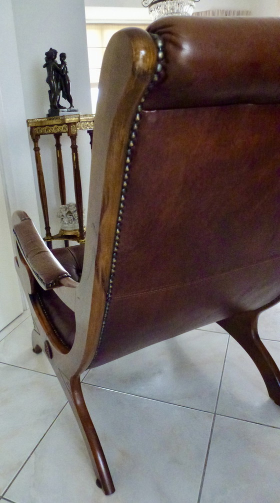 Image 1 of Chesterfield Sessel, Modell Victoria.