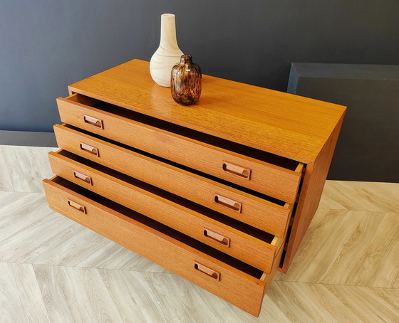 Image 1 of Mid Century Kommode | Jahrgang